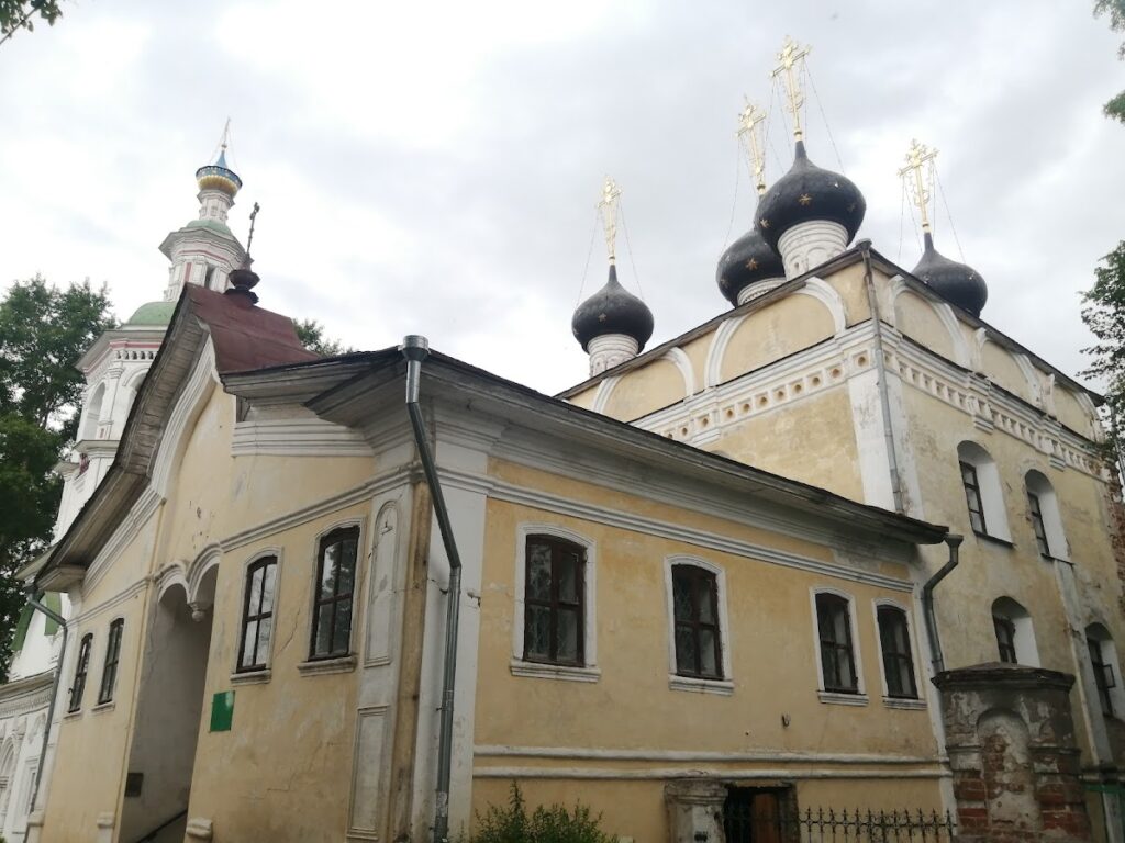 Church of Dimitry Prilutsky on Navolok: An Orthodox Church Complex in Vologda 1 Church of Dimitry Prilutsky on Navolok