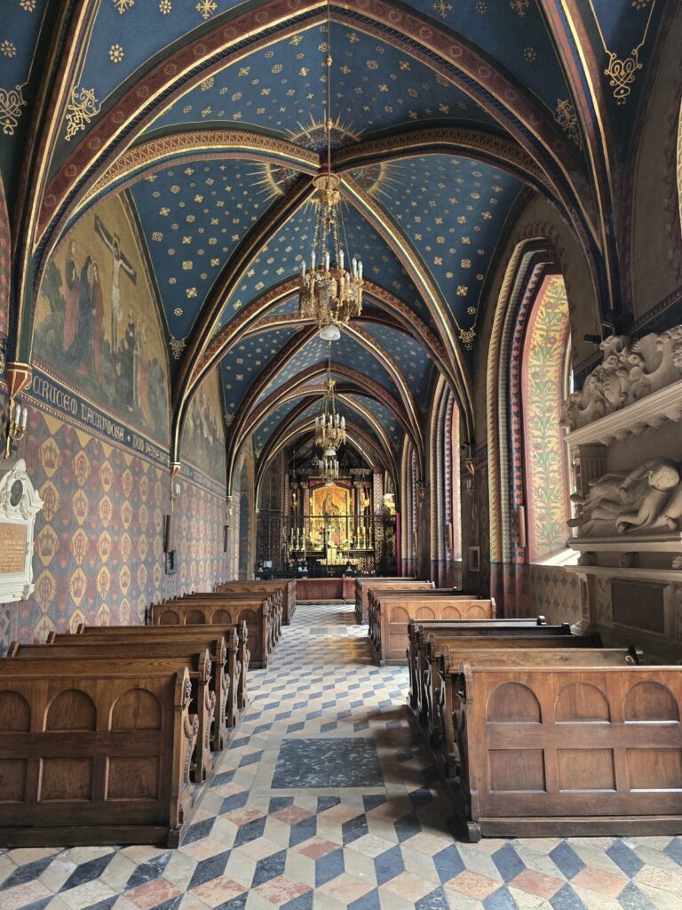 Church of St. Francis of Assisi: A Franciscan Religious Complex in Kraków 3 Church of St. Francis of Assisi