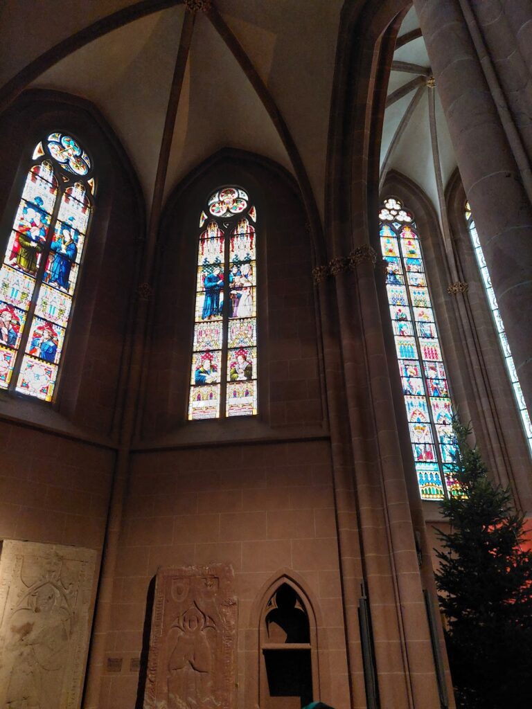 St. Catherine's Church, Oppenheim: A Gothic Church on the Rhine 2 St. Catherine's Church, Oppenheim