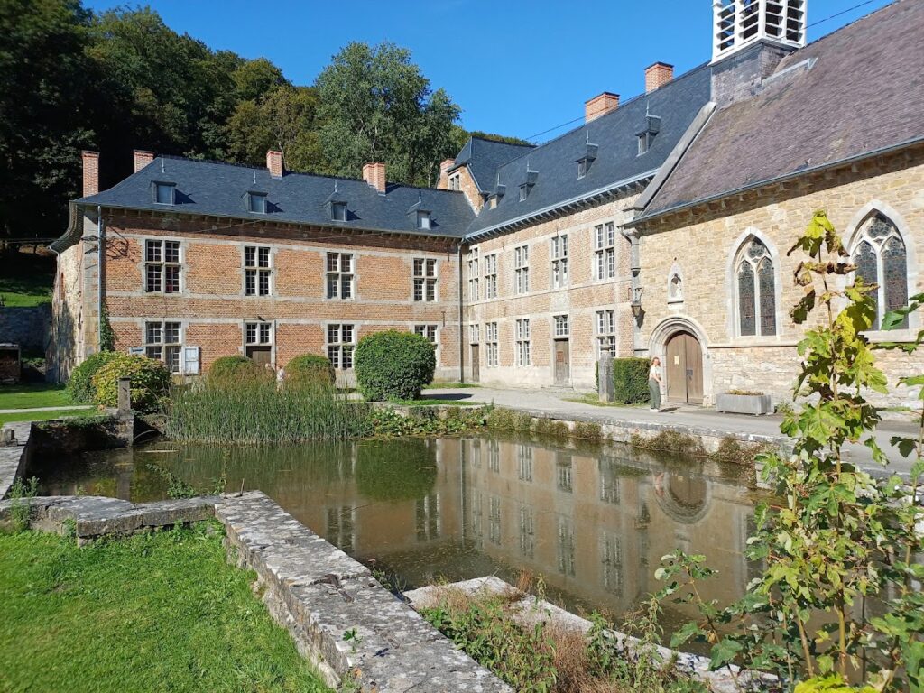 Our Lady of Vivier Abbey: A Cistercian Women’s Monastery in Namur, Belgium 2 Our Lady of Vivier Abbey