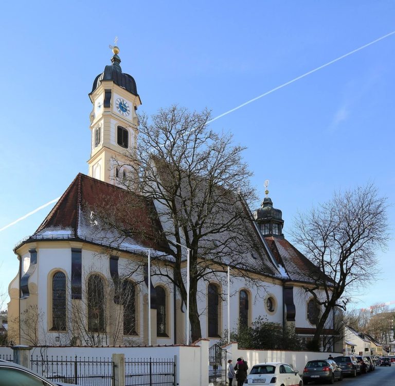 St. Maria Thalkirchen: Parish and Pilgrimage Church in Munich