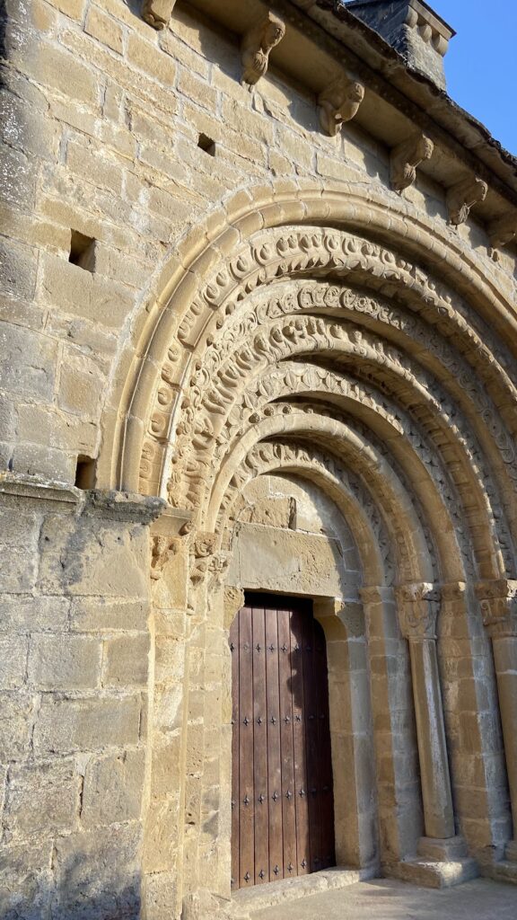 Hermitage of San Pedro de Echano: A Romanesque Rural Church in Navarre 1 Hermitage of San Pedro de Echano
