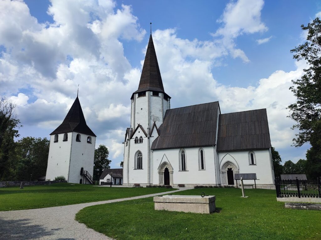 Lärbro Church: A Medieval Gothic Church in Sweden 1 Lärbro Church