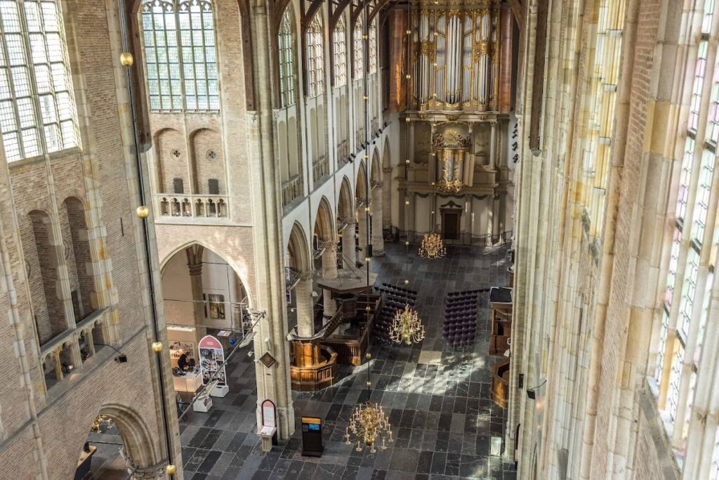 Grote or Sint-Laurenskerk: Alkmaar’s Brabantine Gothic Church 5 Grote or Sint-Laurenskerk