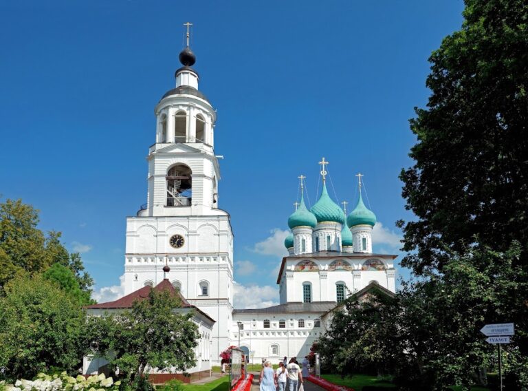 Tolga Monastery: A Russian Orthodox Monastery near Yaroslavl