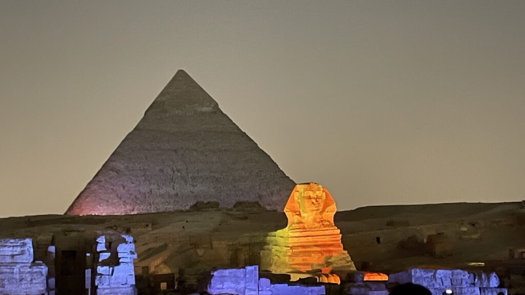 The Great Sphinx: An Old Kingdom Monument at Giza 3 The Great Sphinx