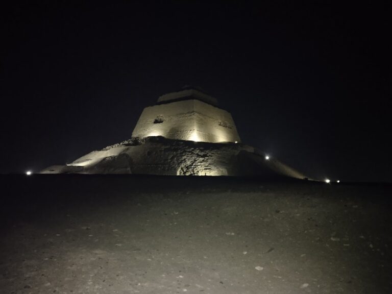 Meidum Pyramid: Sneferu’s Transitional Royal Monument in Egypt