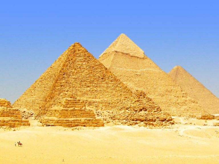 The Pyramid of Menkaure: Fourth‑Dynasty royal tomb at Giza, Egypt