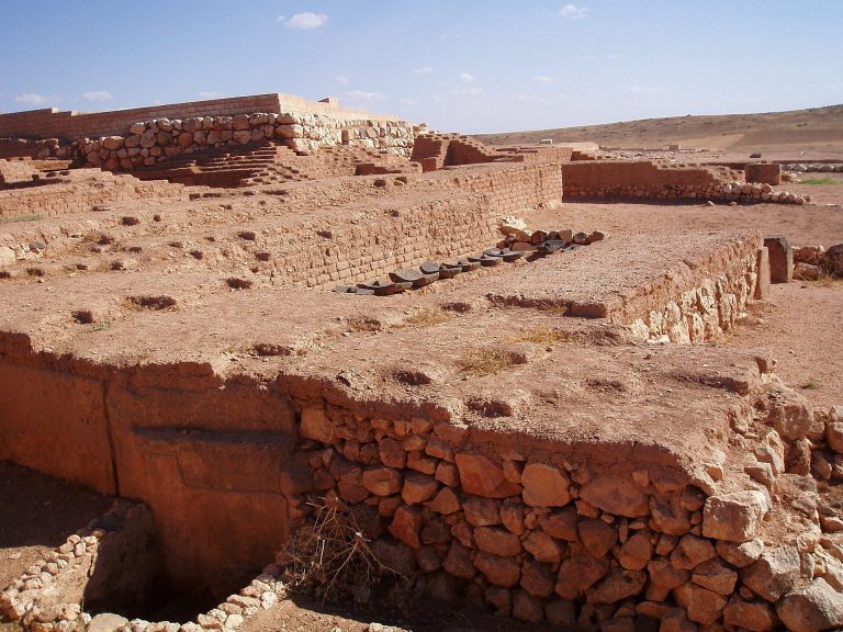 Ebla: An Ancient Syrian Kingdom and Archaeological Settlement