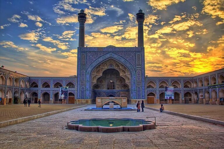 Jameh Mosque of Isfahan: A Historic Congregational Mosque in Iran