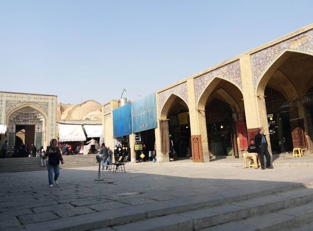 Jameh Mosque of Isfahan: A Historic Congregational Mosque in Iran 2 Jameh Mosque of Isfahan