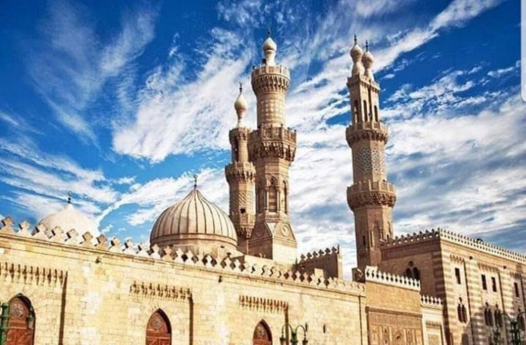 Al-Azhar Mosque: Fatimid Congregational Mosque and Center of Islamic Learning in Cairo 2 Al-Azhar Mosque