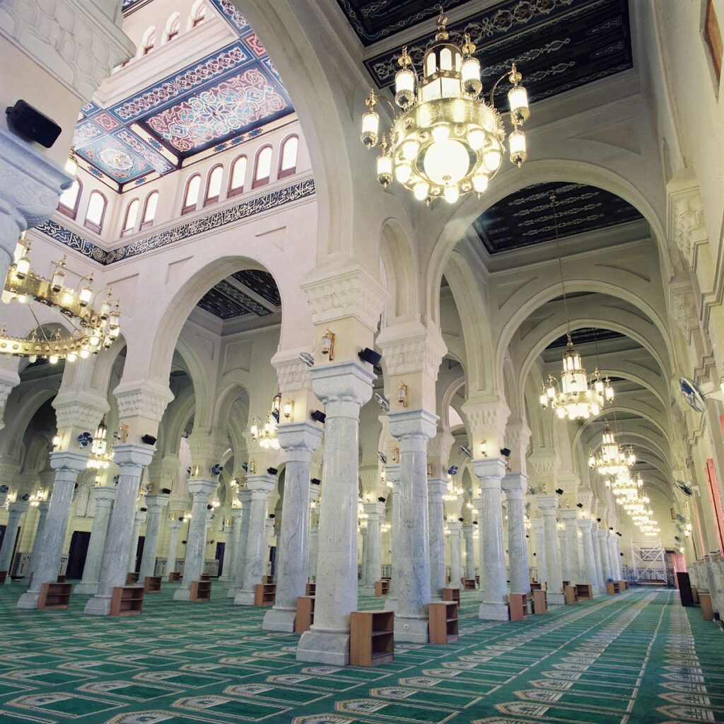 Al-Azhar Mosque: Fatimid Congregational Mosque and Center of Islamic Learning in Cairo 4 Al-Azhar Mosque
