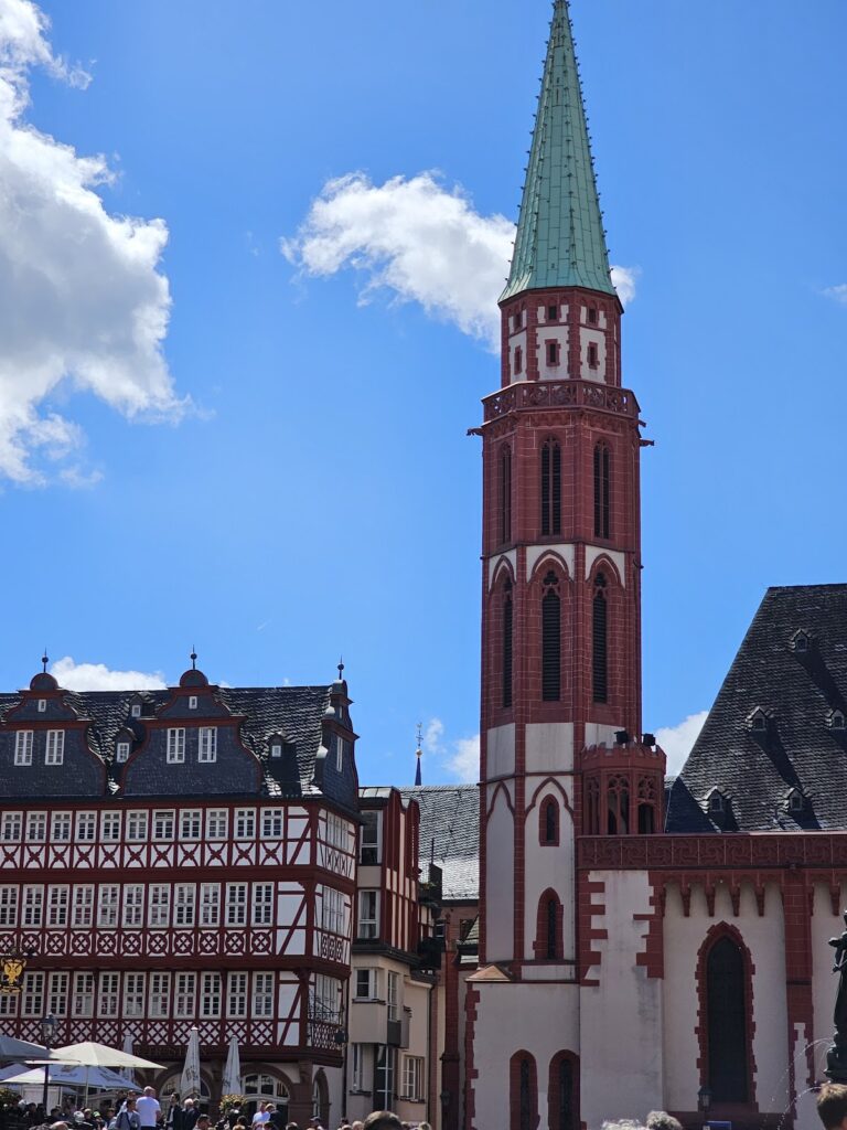 Römer: Frankfurt am Main’s Historic Town Hall Complex 4 Römer
