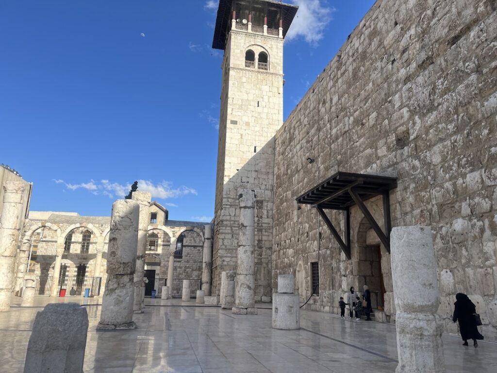 Umayyad Mosque: The Great Mosque of Damascus 3 Umayyad Mosque
