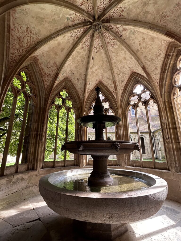 Maulbronn Monastery: A Cistercian Abbey and Ecclesiastical State in Germany 5 Maulbronn Monastery