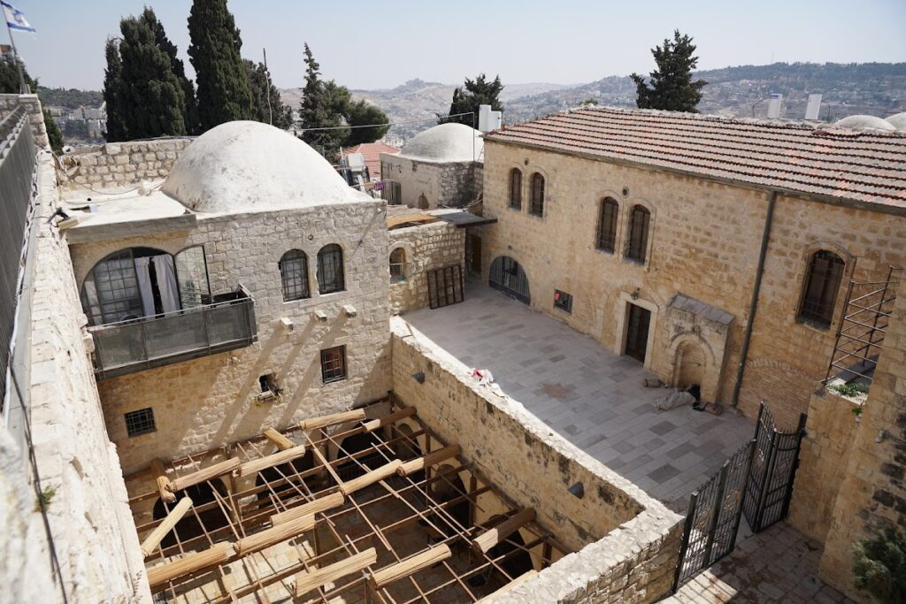 David's Tomb: A Disputed Memorial Site on Mount Zion 2 David's Tomb
