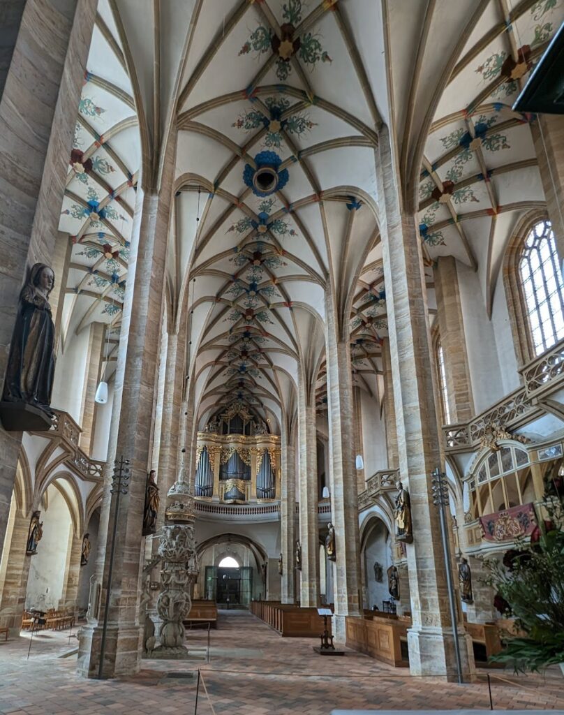 Freiberg Cathedral: A Late Gothic Church and Wettin Burial Chapel in Germany 1 Freiberg Cathedral