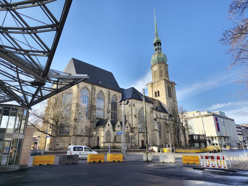 St. Reinoldi: Dortmund’s Medieval City and Council Church 2 St. Reinoldi