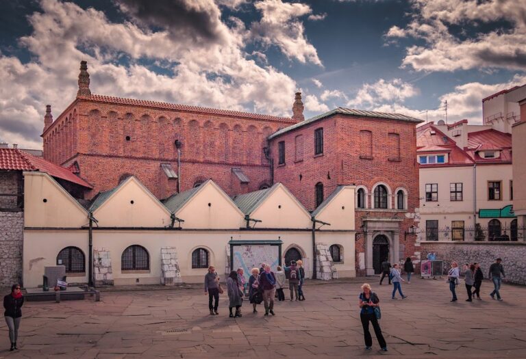 Old Synagogue in Kraków: A Historic Centre of Jewish Religious Life