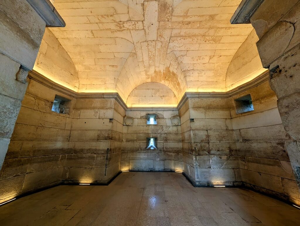 Mausoleum of Theodoric: An Ostrogothic Royal Tomb in Ravenna 3 Mausoleum of Theodoric