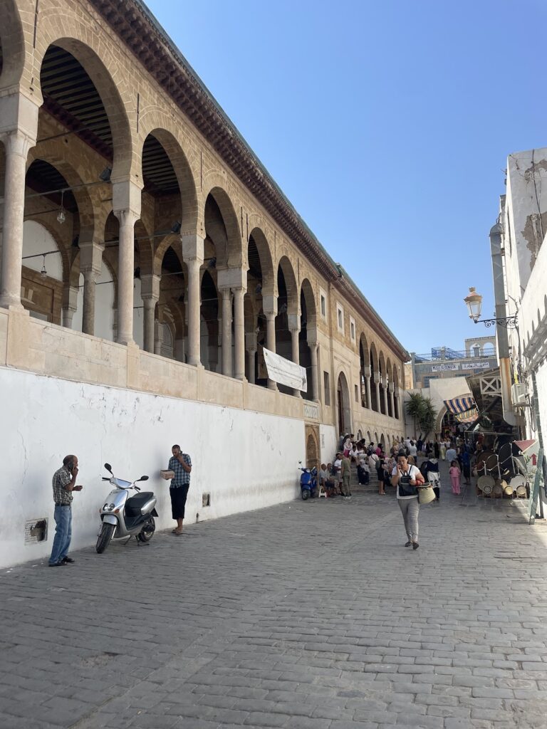 Al-Zaytunah Mosque: Historic Center of Islamic Learning in Tunis 4 Al-Zaytunah Mosque