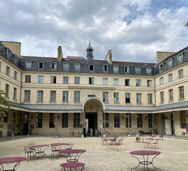 Irish College in Paris: A Centre for Irish Clerical Education and Culture