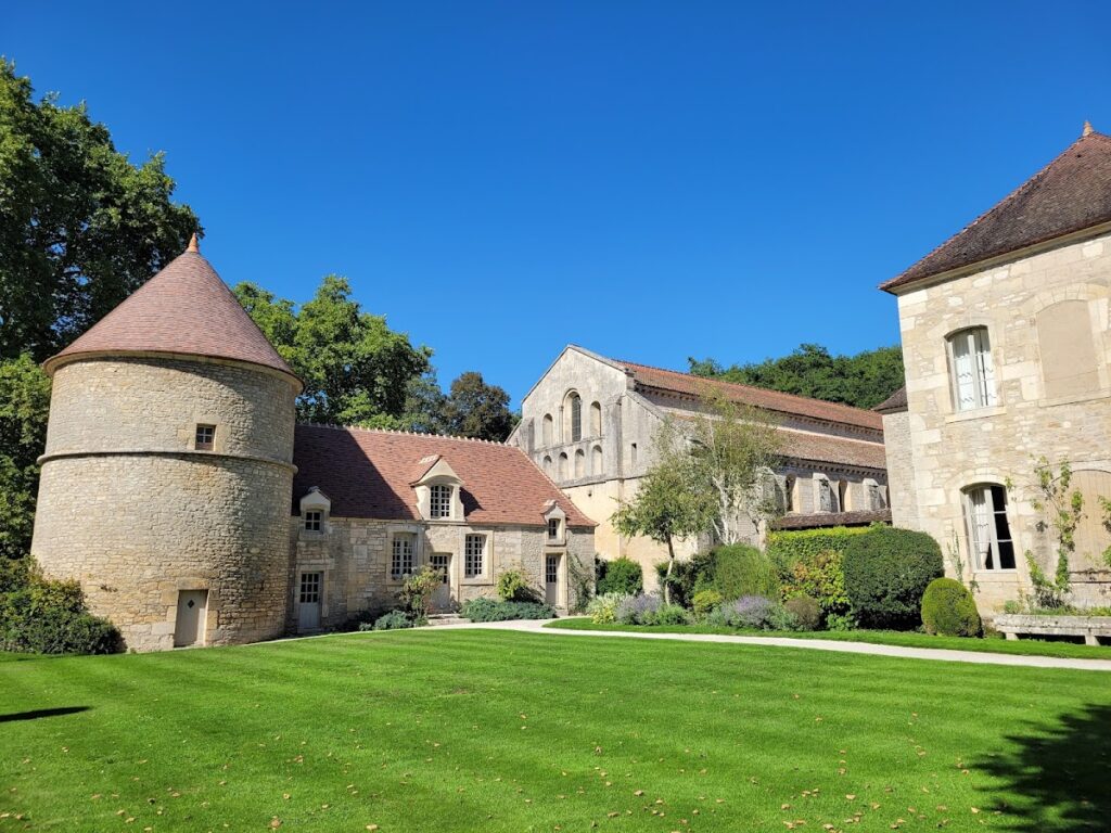 Abbey of Fontenay: A Preserved Cistercian Monastic Complex in France 4 Abbey of Fontenay