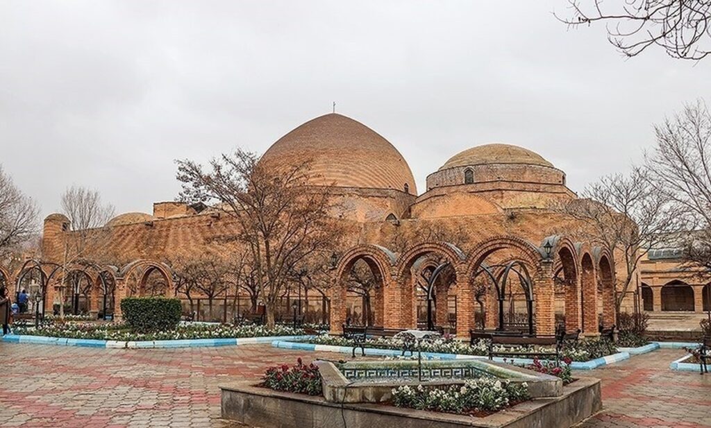 Blue Mosque: A Fifteenth-Century Mosque and Mausoleum Complex in Tabriz 5 Blue Mosque