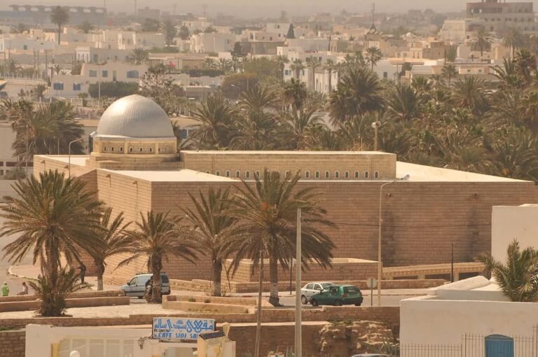 Great Mosque of Mahdia: A Fatimid Congregational Mosque in Tunisia