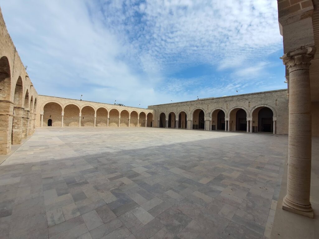 Great Mosque of Mahdia: A Fatimid Congregational Mosque in Tunisia 3 Great Mosque of Mahdia