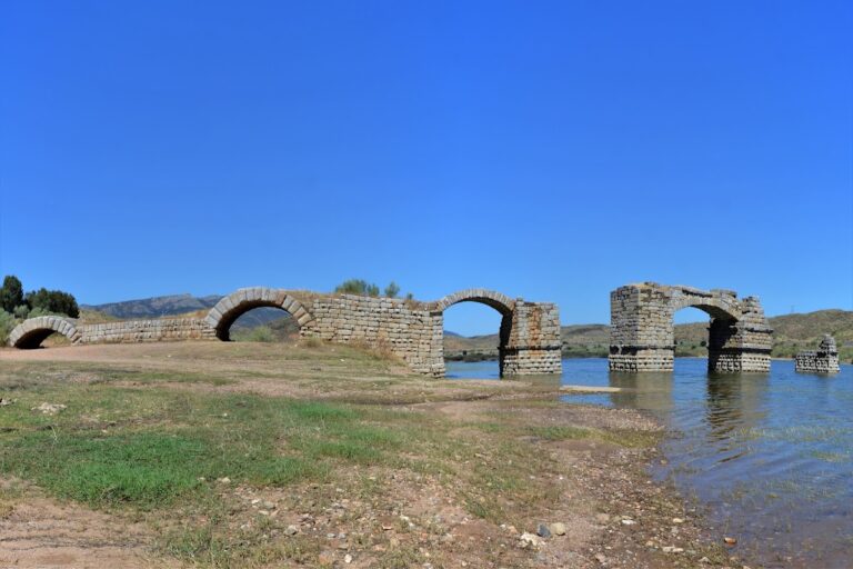 Alconétar Bridge: A Roman Segmental-Arch Crossing in Spain