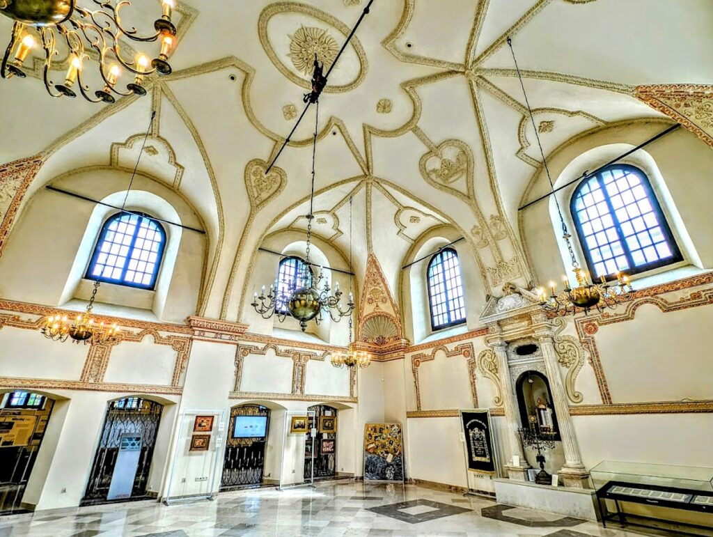 Zamość Synagogue: A Late-Renaissance Jewish House of Worship in Poland 3 Zamość Synagogue