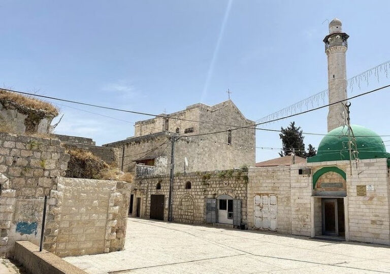 Great Omari Mosque of Lod: A Mamluk Congregational Mosque in Israel