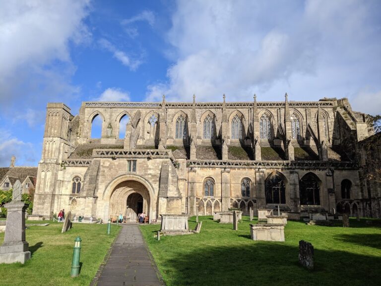 Malmesbury Abbey: An Anglo-Saxon Monastery and Norman Parish Church