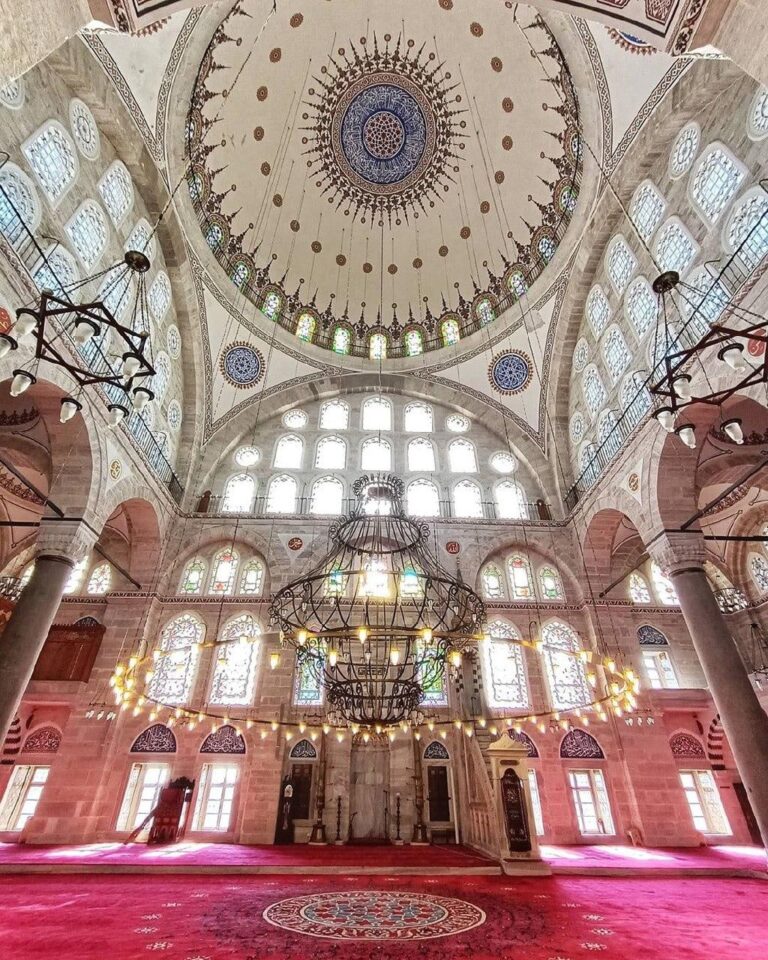 Mihrimah Üsküdar Mosque: An Ottoman Mosque by Mimar Sinan