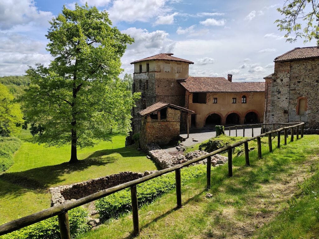 Torba Abbey: A Former Benedictine Nunnery in Italy 2 Torba Abbey