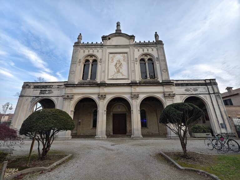 Madonna delle Grazie: A Catholic Sanctuary in Piove di Sacco, Italy