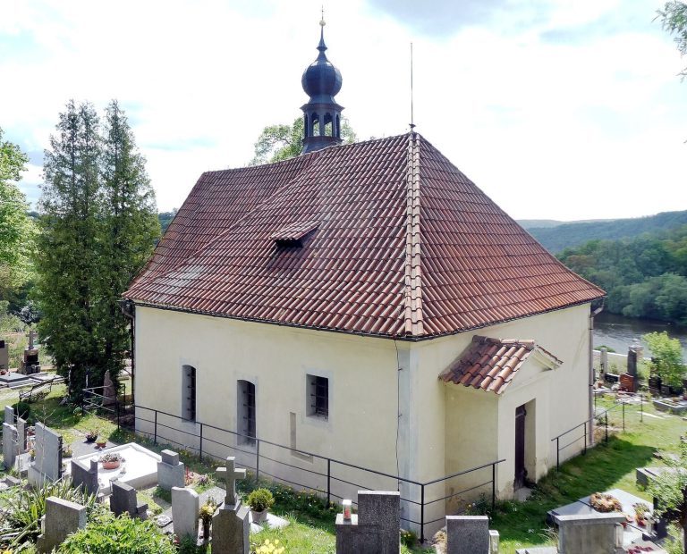Church of Saint Palmacius in Karlštejn: A Gothic Church Linked to Karlštejn Castle