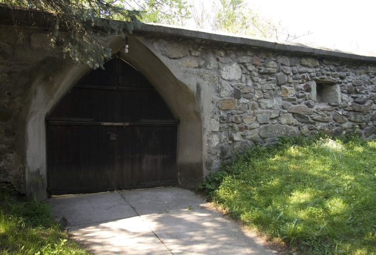 Reformed Church in Vyshkovo: A Medieval Stone Church in Ukraine