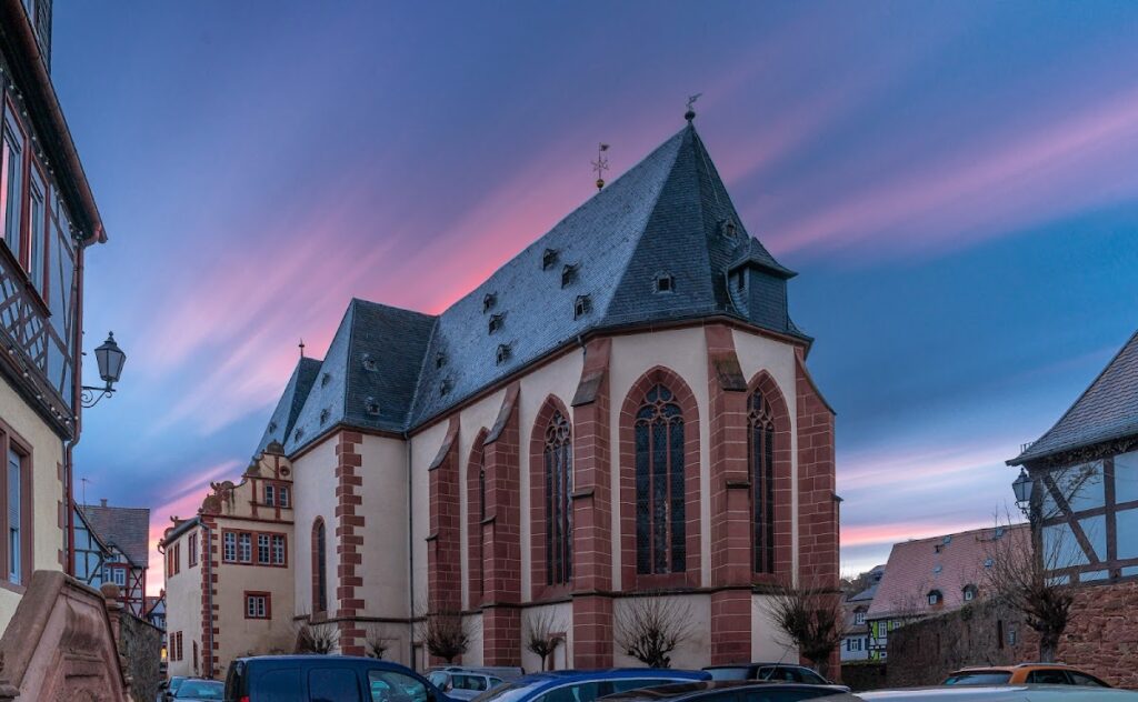 Marienkirche Büdingen: The Principal Church of Büdingen 2 Marienkirche Büdingen