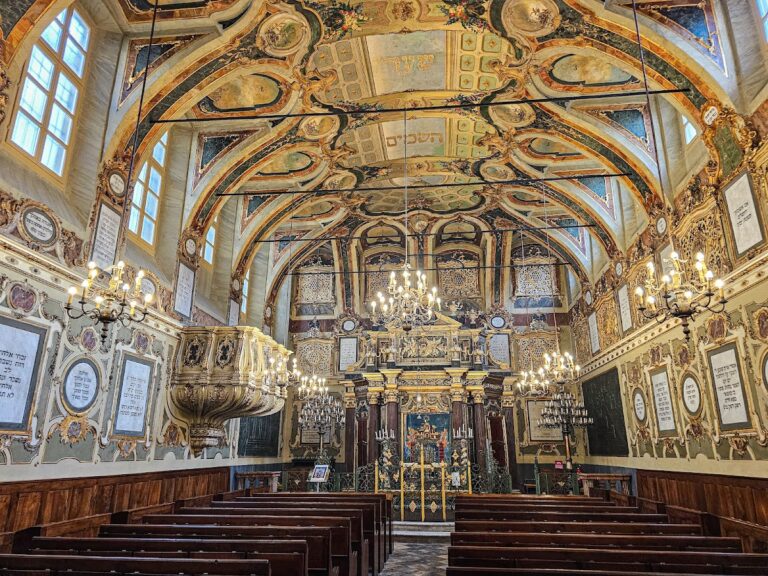 Synagogue of Casale Monferrato: A Historic Ashkenazi Jewish House of Worship