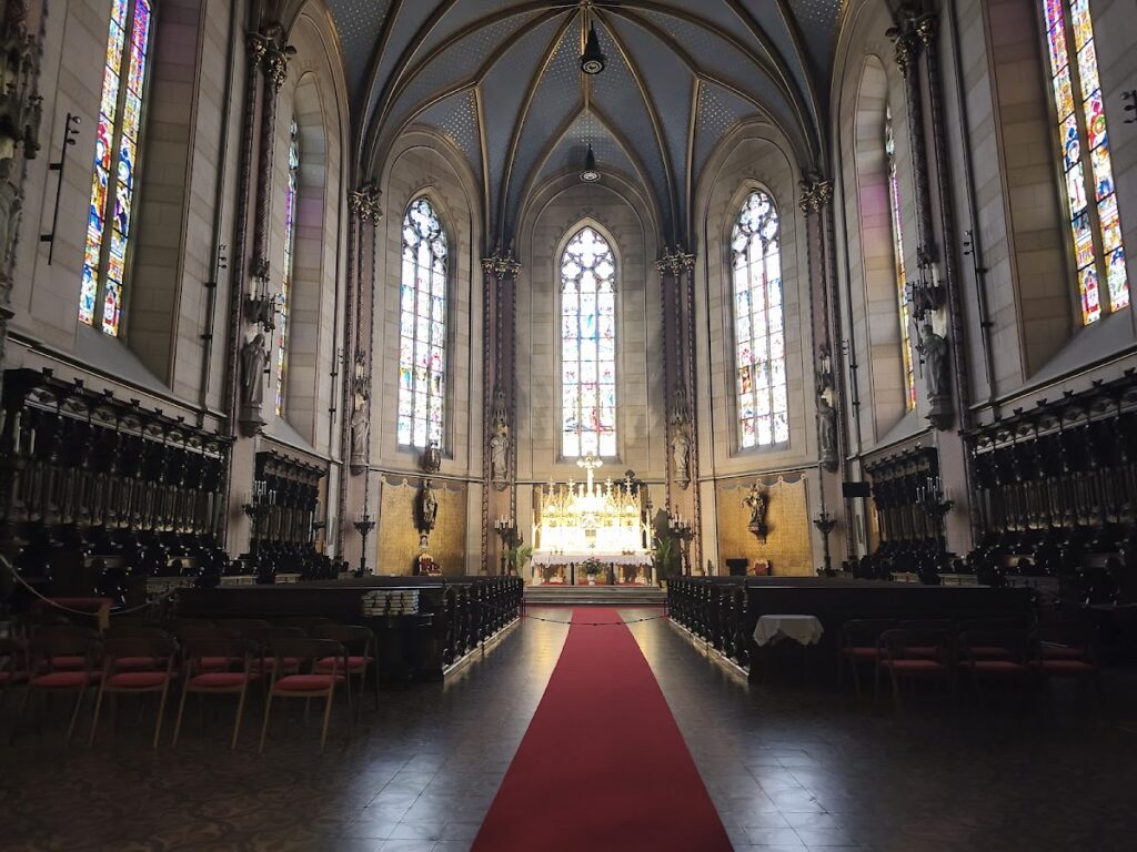 Saint Wenceslas Cathedral: Olomouc’s Roman Catholic Metropolitan Cathedral 2 Saint Wenceslas Cathedral