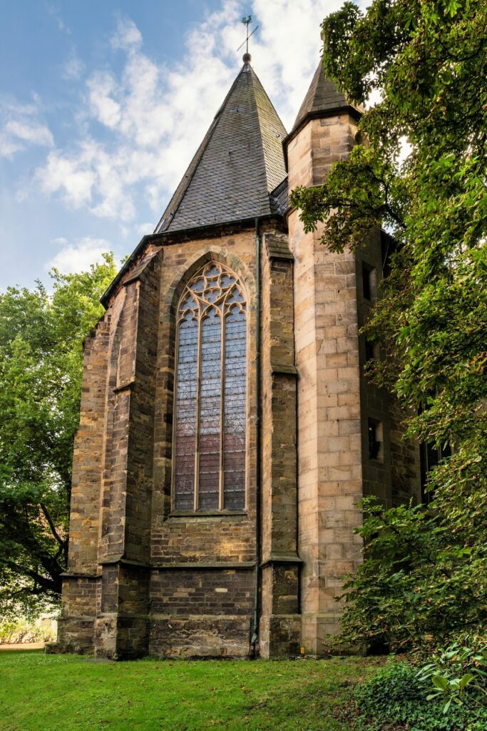Stiftskirche Cappenberg: A Romanesque Abbey Church in Germany 1 Stiftskirche Cappenberg