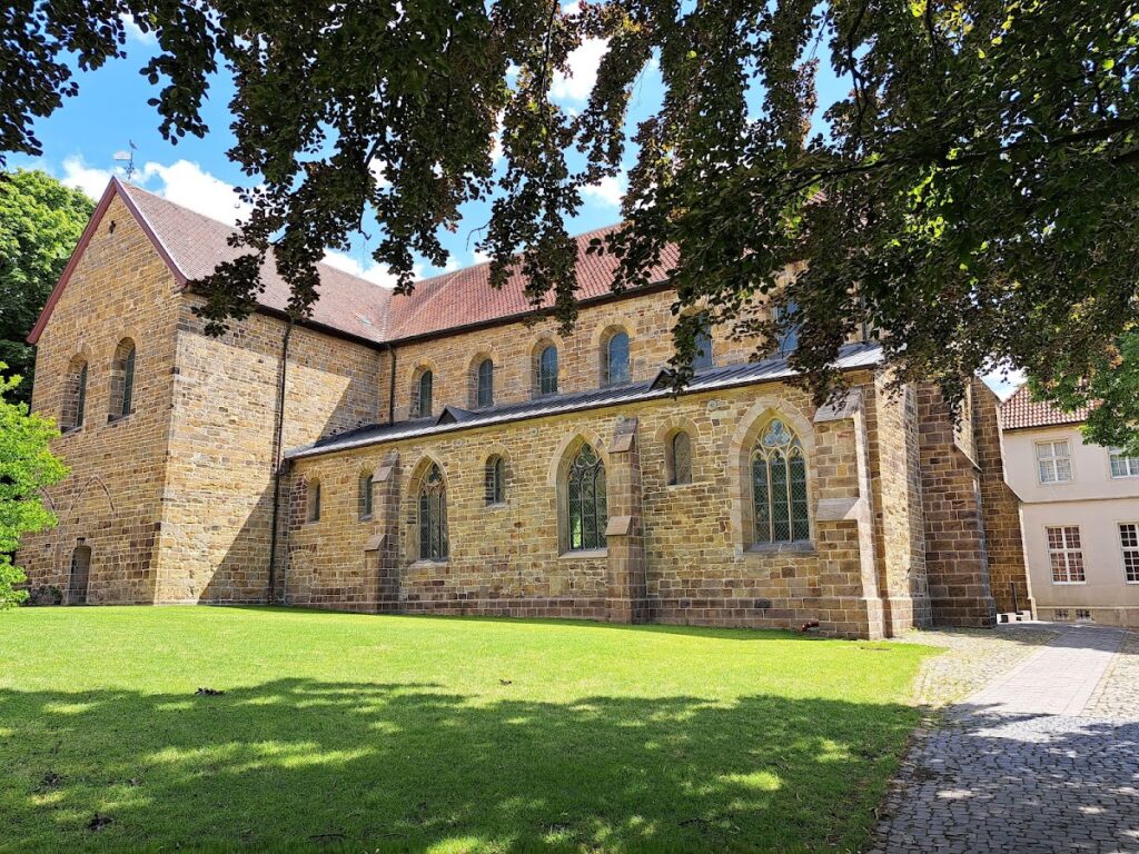 Stiftskirche Cappenberg: A Romanesque Abbey Church in Germany 2 Stiftskirche Cappenberg