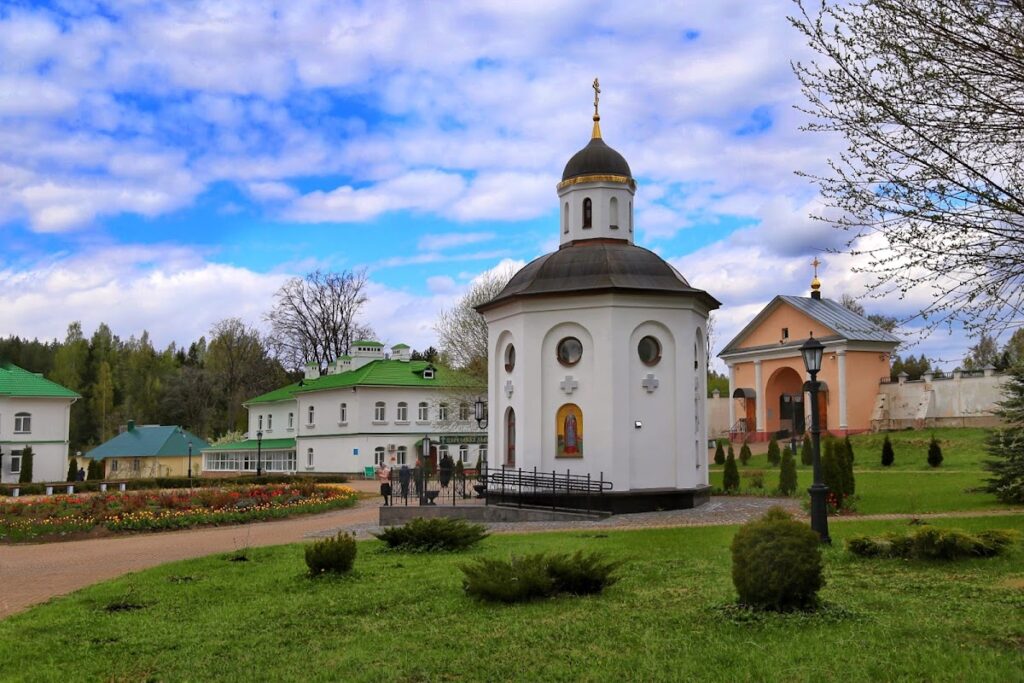 Yelizarov Convent: A Historic Russian Orthodox Monastic Community 3 Yelizarov Convent