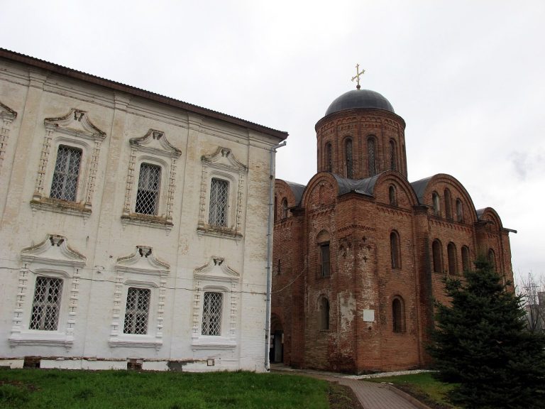Church of Saint Peter and Saint Paul on Gorodyanka: A Twelfth-Century Orthodox Church in Smolensk