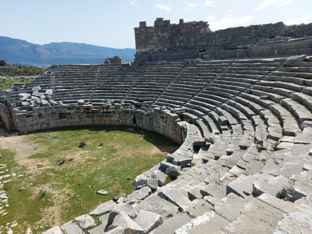 Nereid Monument: A Lycian Dynastic Tomb at Xanthos 1 Nereid Monument