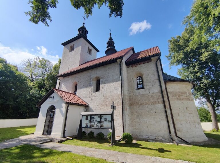 St. Nicholas Church in Wysocice: A Romanesque Parish Church in Poland