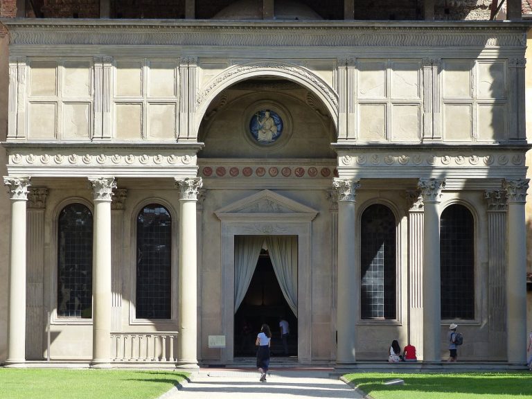 Pazzi Chapel: An Early Renaissance Chapter House and Family Chapel in Florence
